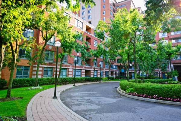 Condo community common area treated for mosquitoes and ticks